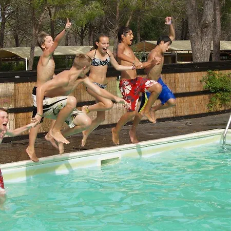 Amfibietreks مكان تخييم سينيسكولا